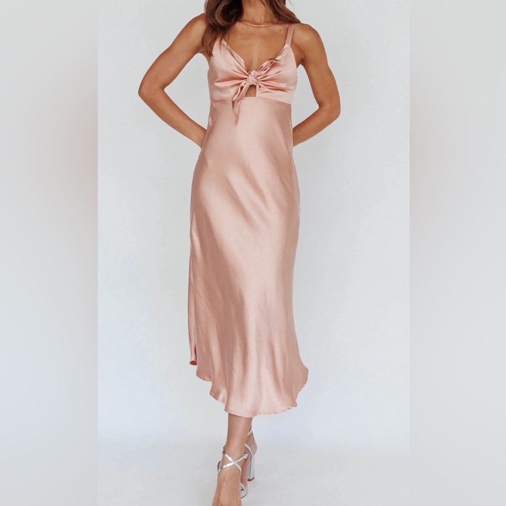 Selfie Leslie Pink Satin Midi Dress